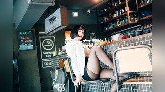 【自整理】dangerousbunnyxx 大奶骚货 暴风吸入巧克力大黑屌  【279V】 (9)