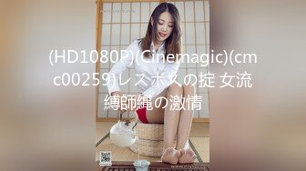 Ria 久留美收到了一个大物件，里面装满了温暖的乳白色牛奶。