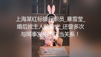 -超美巨乳模特『安吉』从未流出摄影师私拍 超H爆奶按摩娘被客人狠操 爆乳乱颤