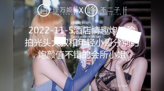 接甜美的小女友下班，女：不去酒店了，今天玩车震好不好。男：大白天，玩这么刺激？女友甜美的声音，娇喘非常给力！