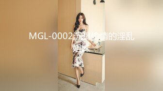 高跟黑丝美女各种姿势性啪狂艹：爸爸~用力艹再用力一点太爽喷水